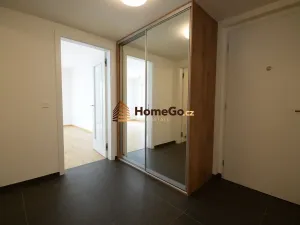 Pronájem bytu 2+kk, Praha - Modřany, Komořanská, 65 m2