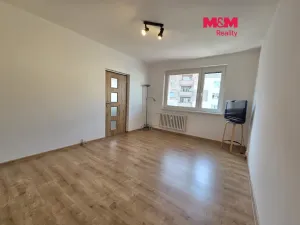 Pronájem bytu 1+1, Loket, Sportovní, 37 m2