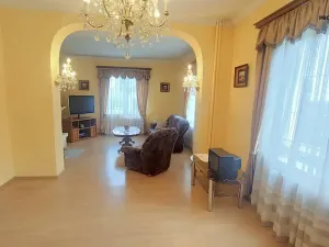 Prodej vily, Praha - Suchdol, 243 m2