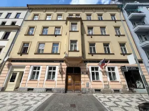 Prodej komerční nemovitosti, Praha - Karlín, Křižíkova, 235 m2