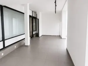 Pronájem obchodního prostoru, Karlovy Vary, T. G. Masaryka, 97 m2
