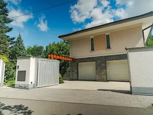 Prodej rodinného domu, Benátky, 241 m2