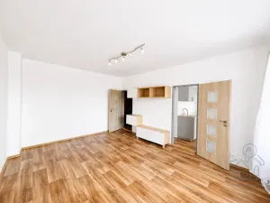 Pronájem bytu 2+1, Praha - Libeň, Konšelská, 52 m2