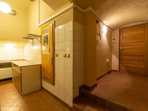 Pronájem obchodního prostoru, Praha - Nové Město, Palackého, 126 m2