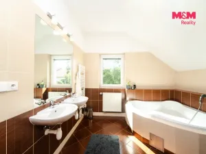 Prodej rodinného domu, Praha - Horní Měcholupy, Bolevecká, 196 m2