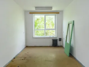 Prodej skladu, Žatec, 3347 m2
