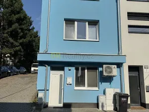 Prodej vícegeneračního domu, Brno, 164 m2