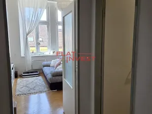 Pronájem bytu 2+kk, Praha - Žižkov, Milíčova, 45 m2