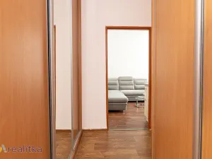 Prodej bytu 2+1, Karviná, Haškova, 54 m2