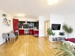 Pronájem bytu 2+kk, Praha - Vršovice, Ruská, 67 m2