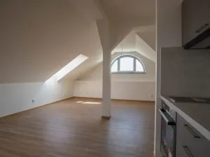 Pronájem činžovního domu, Říčany, 17. listopadu, 63 m2
