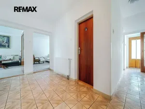 Prodej rodinného domu, Hrušovany u Brna, Vodní, 190 m2