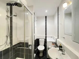 Prodej bytu 2+1, Praha - Hlubočepy, Lohniského, 45 m2