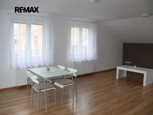 Pronájem bytu 2+kk, Plzeň, Resslova, 78 m2