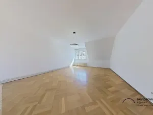 Pronájem bytu 2+1, Praha - Staré Město, Havelská, 68 m2