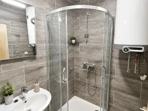 Pronájem bytu 2+kk, Česká Lípa, Červeného kříže, 50 m2