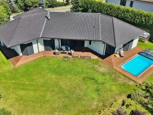 Prodej rodinného domu, Trnová, 214 m2