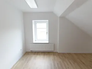 Prodej bytu 3+kk, Horšovský Týn, Pionýrů, 77 m2