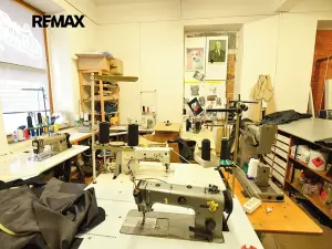 Pronájem obchodního prostoru, Frýdek-Místek, Třebízského, 180 m2