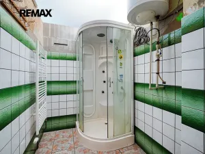 Prodej vícegeneračního domu, Úterý, 677 m2
