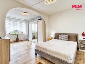 Prodej bytu 2+1, Chomutov, Pod Břízami, 61 m2