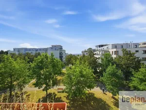 Pronájem bytu 2+kk, Praha - Malešice, Univerzitní, 63 m2