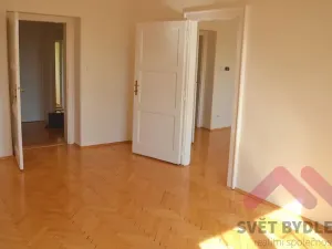 Pronájem bytu 3+1, Praha - Libeň, Kubišova, 120 m2