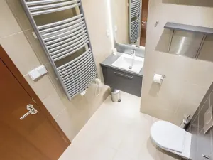 Prodej bytu 2+kk, Praha - Libeň, Na Slovance, 46 m2