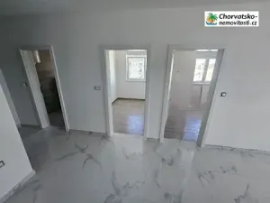 Prodej bytu 3+kk, Pula, Chorvatsko, 47 m2