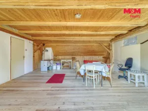 Prodej rodinného domu, Lesná, 208 m2