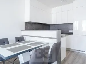 Pronájem bytu 2+kk, Praha - Letňany, Terezínská, 48 m2