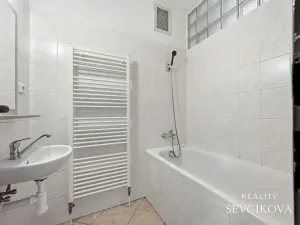 Prodej rodinného domu, Hradec Králové, Věkošská, 120 m2
