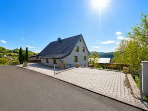Prodej domu, Tanvald - Šumburk nad Desnou, Brumberská, 350 m2