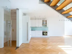 Pronájem bytu 4+kk, Praha - Vinohrady, Římská, 168 m2