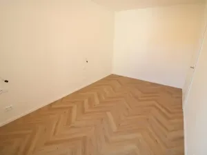Pronájem bytu 2+kk, Praha - Žižkov, Jeseniova, 51 m2