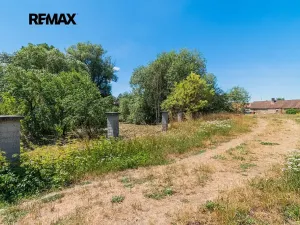 Prodej pozemku pro bydlení, Svéradice, 2388 m2