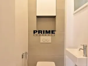 Pronájem bytu 2+kk, Praha - Vinohrady, náměstí Jiřího z Poděbrad, 56 m2