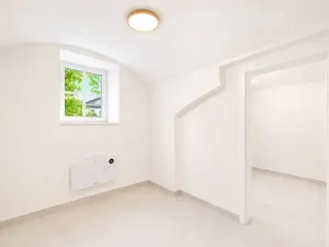 Prodej bytu 2+kk, Praha - Vysočany, Kolmá, 23 m2