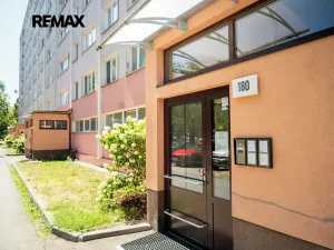 Prodej bytu 2+kk, Pardubice, Mladých, 39 m2