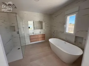 Prodej rodinného domu, Pinoso, Alicante, Španělsko, 120 m2