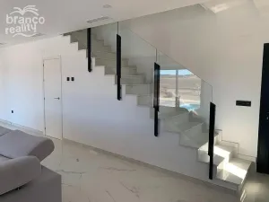Prodej rodinného domu, Pinoso, Alicante, Španělsko, 180 m2