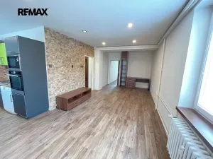 Pronájem bytu 2+1, Kolín, Na Magistrále, 50 m2