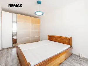 Prodej bytu 2+kk, Praha - Řepy, Šimonova, 62 m2
