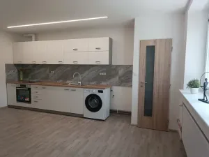 Pronájem bytu 2+kk, Brno, Vzhledná, 41 m2