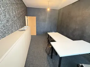 Pronájem kanceláře, Plzeň, Jateční, 230 m2