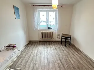 Prodej bytu 3+1, Bílina, Studentská, 74 m2