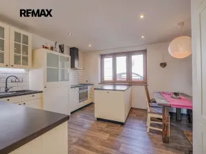 Prodej rodinného domu, Zbůch, Luční, 230 m2