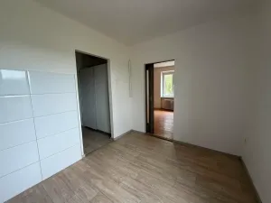 Pronájem bytu 1+1, Lovosice, U Nadjezdu, 30 m2