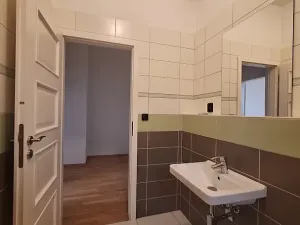 Pronájem bytu 1+1, Praha - Žižkov, Roháčova, 60 m2