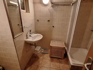 Pronájem bytu 4+kk, Praha - Vysočany, Novovysočanská, 160 m2